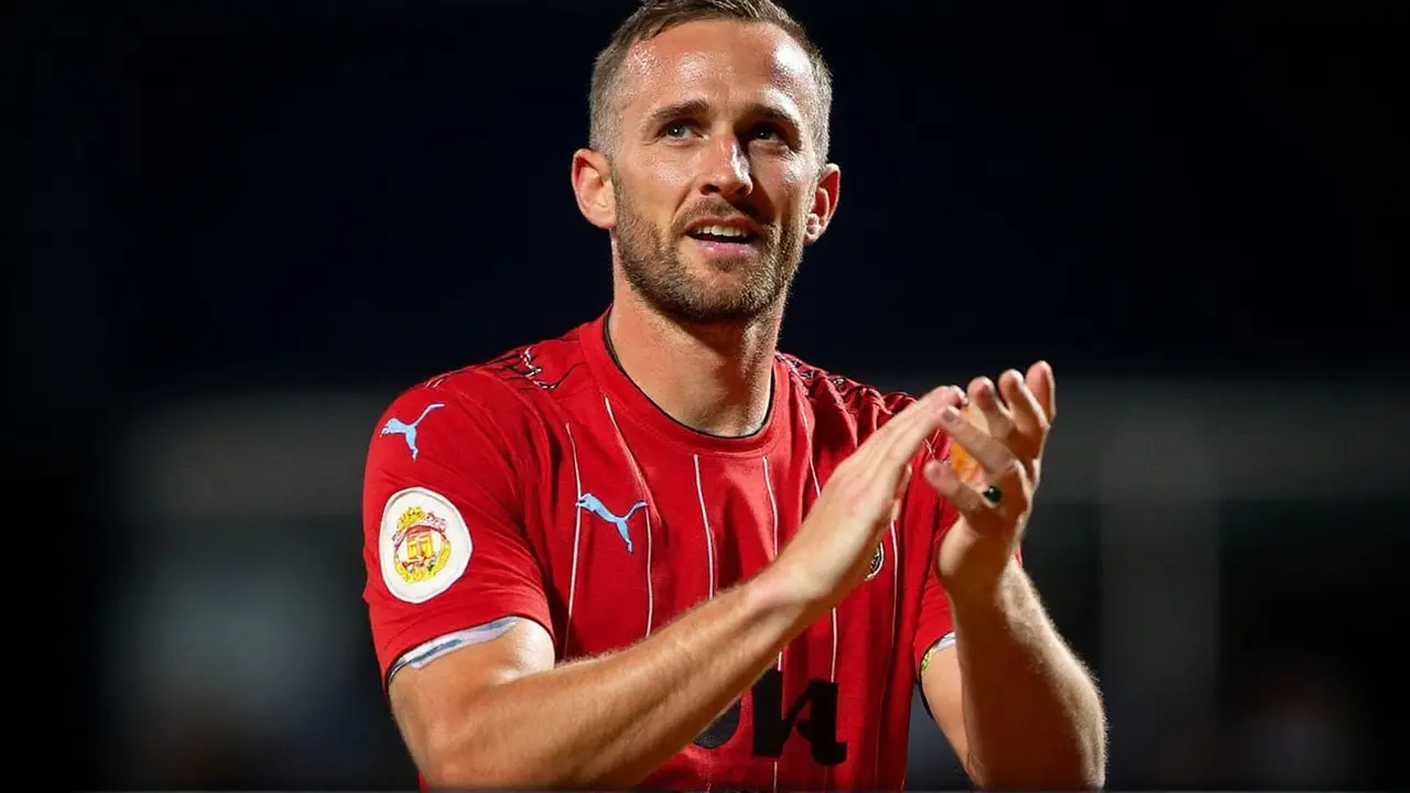 Bayern Munich Crushes Grasshopper Zürich 4-0 as Olise Scores Debut Goal