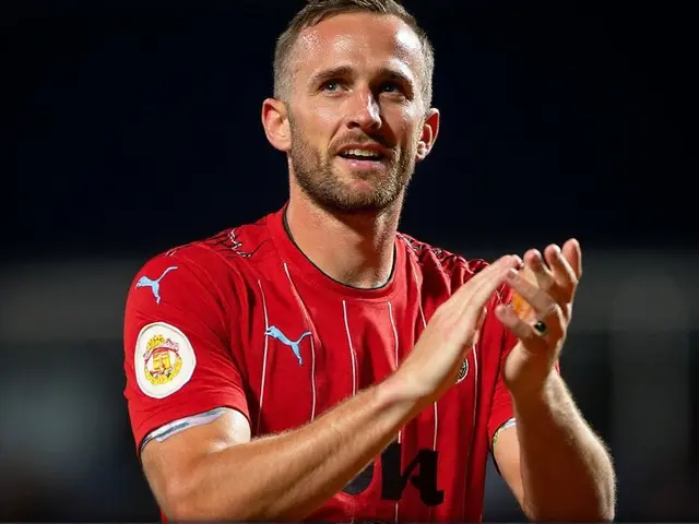 Bayern Munich Crushes Grasshopper Zürich 4-0 as Olise Scores Debut Goal